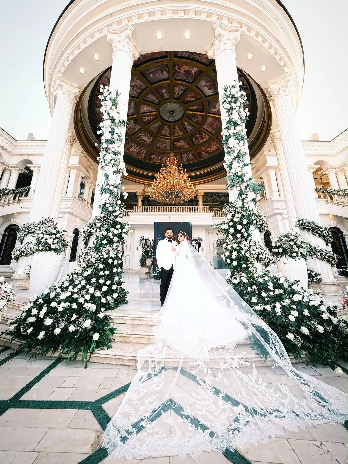 Wedding chapter C at Yalan Mansion